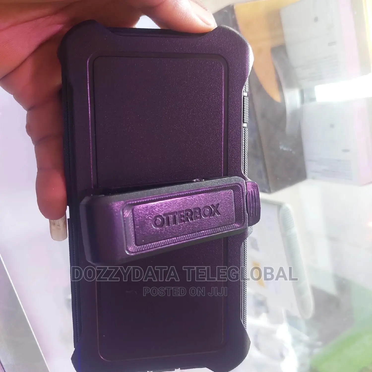 Otterbox Defender Pouch for Samsung, Apple Mobile Phones