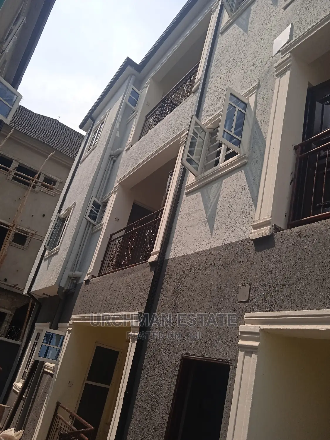 Furnished Mini Flat in Diamond Estate, Abule Ado for rent