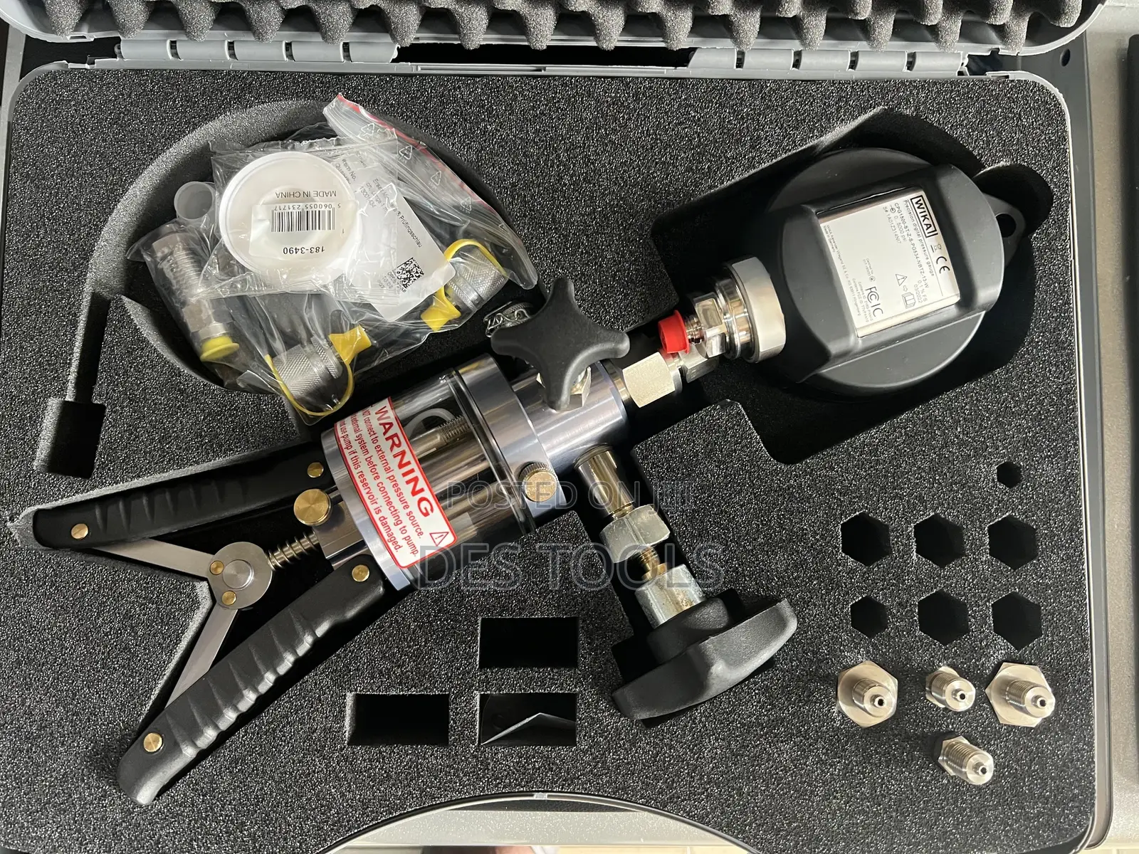 WIKA Instrument CPP700-H Hydraulic Hand Pump 10,000 PSI