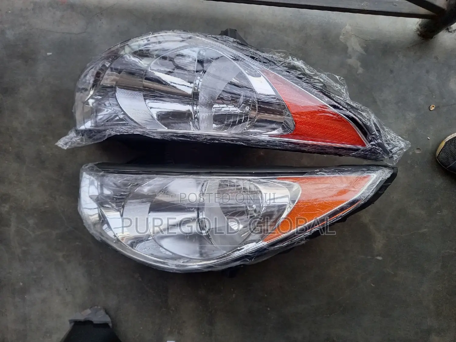 Hyundai Tucson 2011 and 2013 Model Headlamp