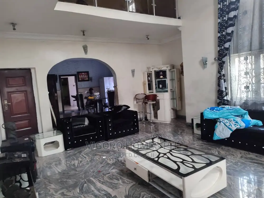 Furnished 4bdrm Duplex in Port-Harcourt for Sale