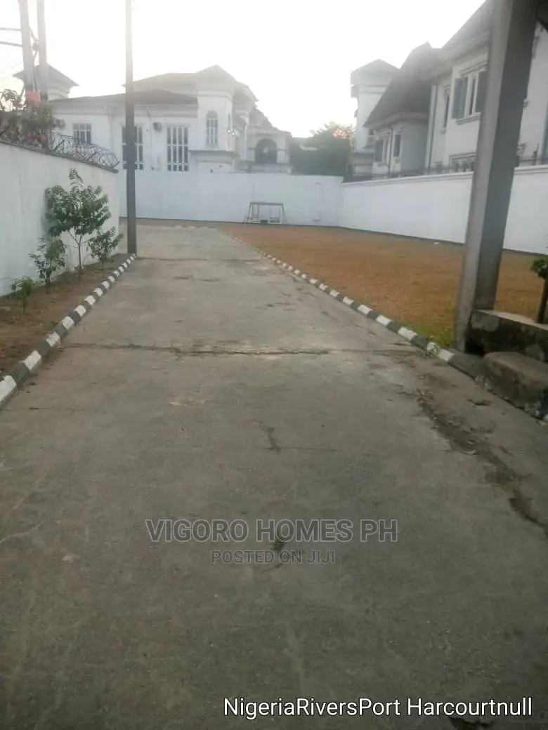 3bdrm Duplex in Port-Harcourt for sale