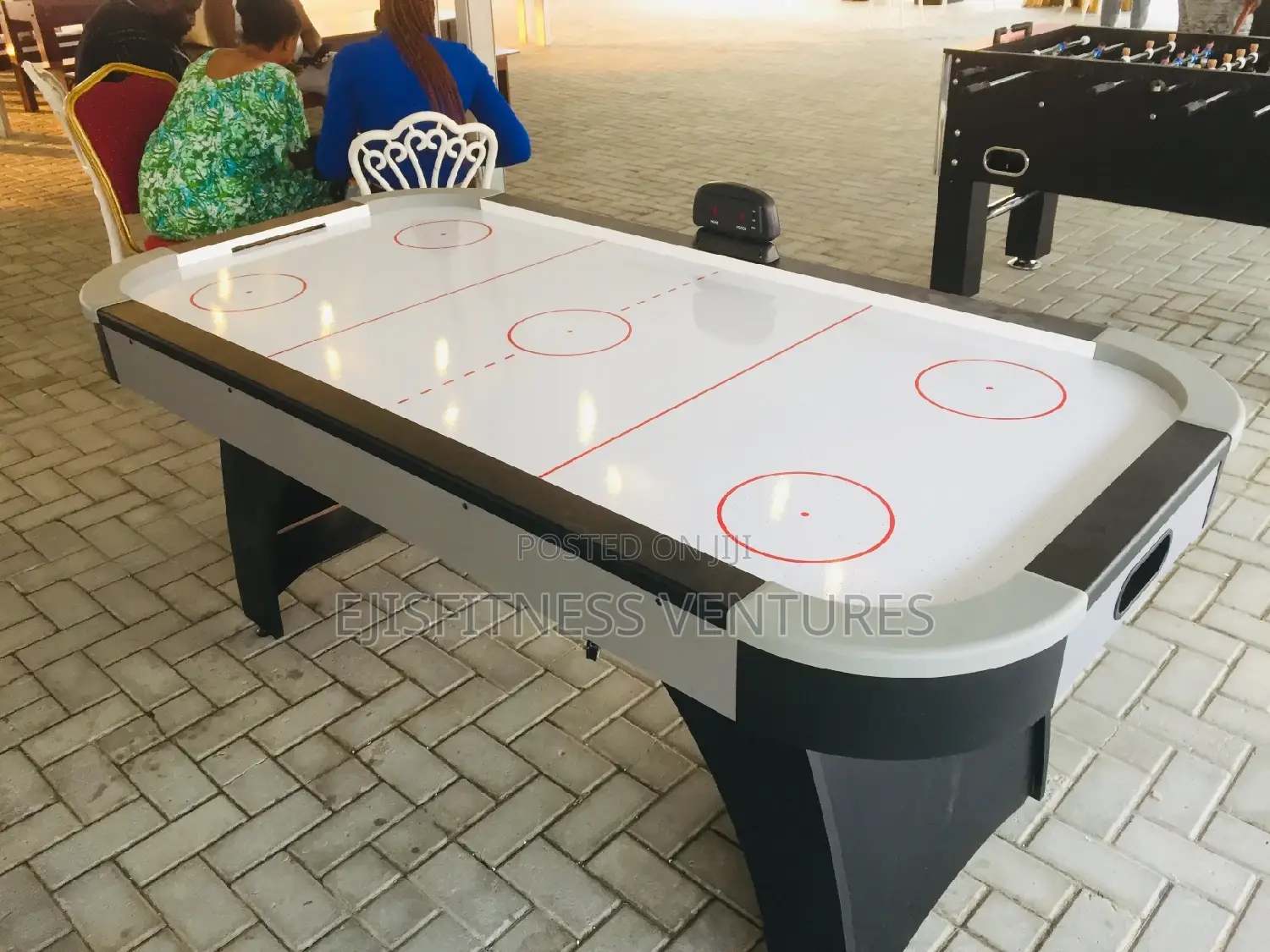 Air Hockey With Digital Counter