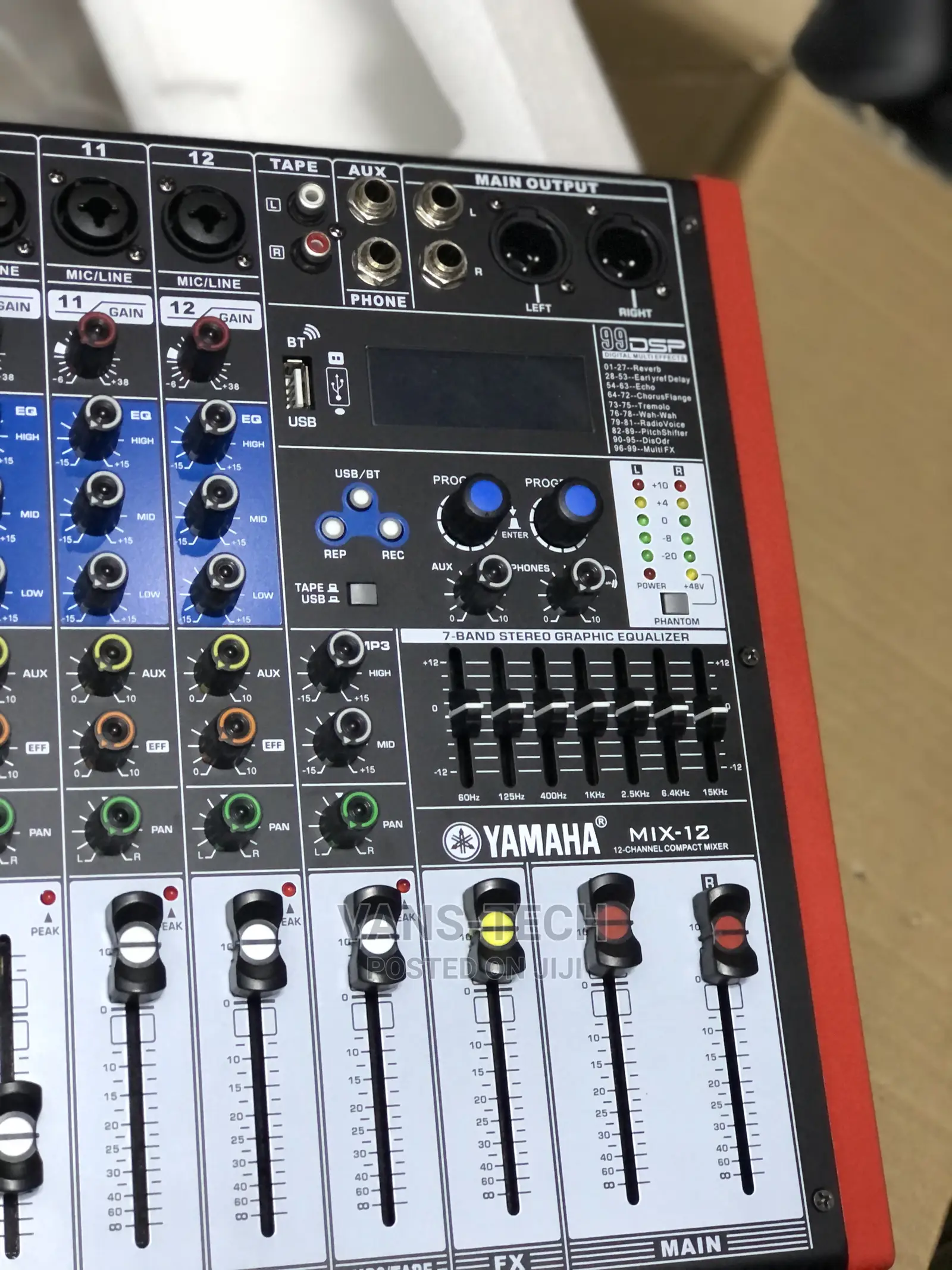 Yamaha 12channels Pro Mixer(Eq and Effects)