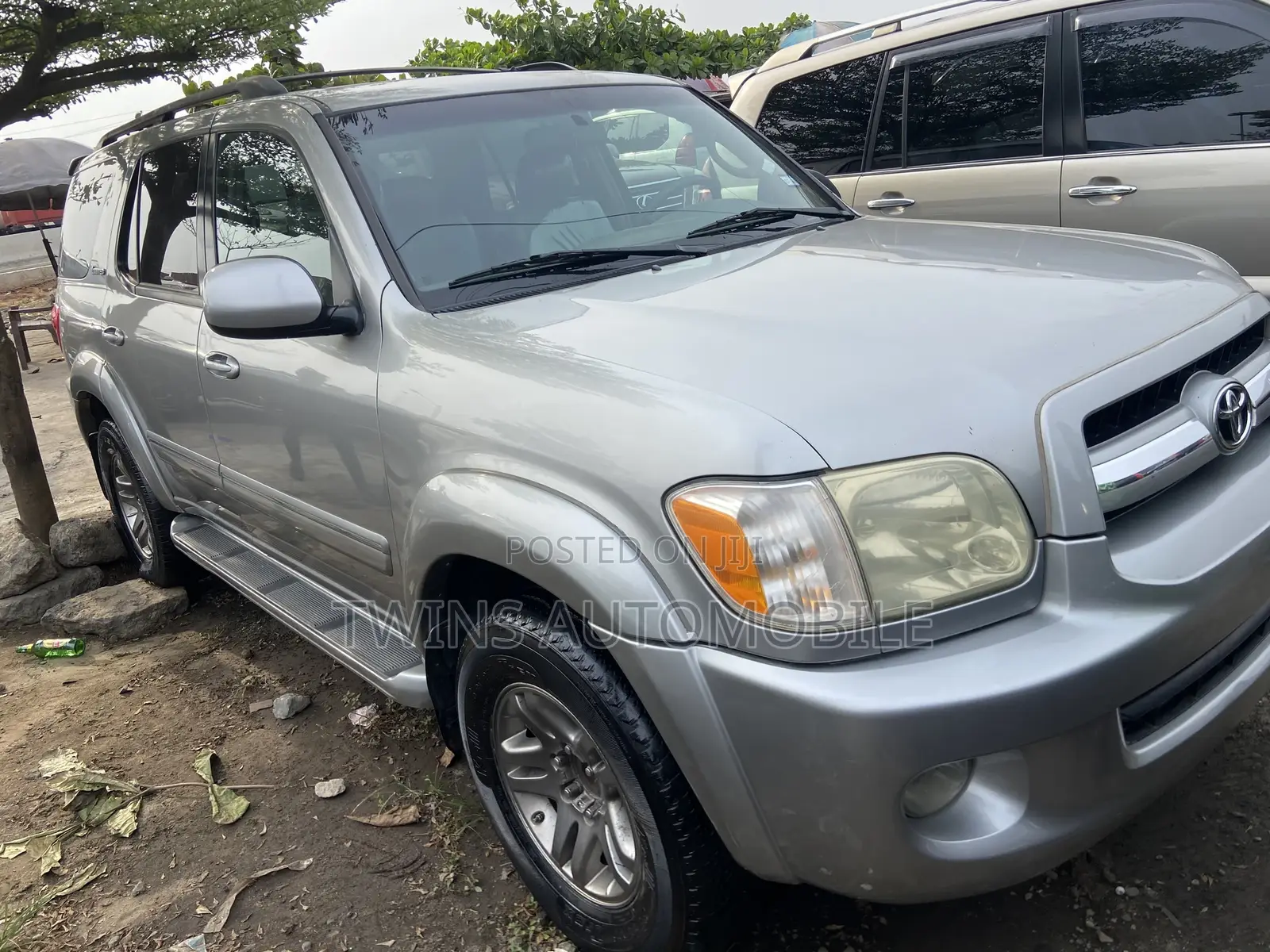 Toyota Sequoia 2007 Silver