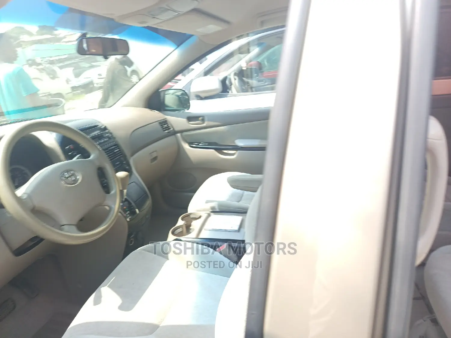 Toyota Sienna LE AWD 2005 Gold