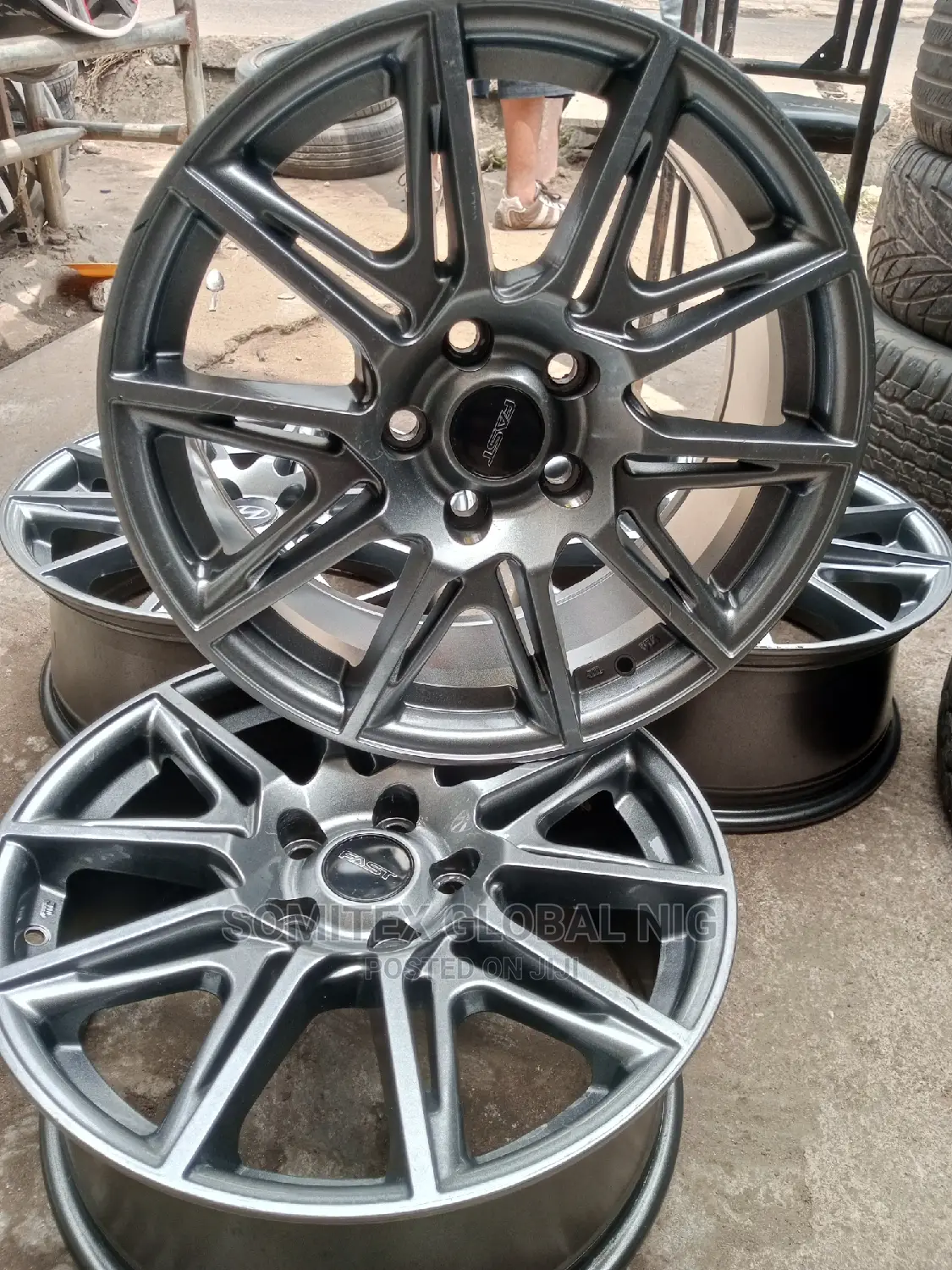 17rim Lexus/Toyota Camry!