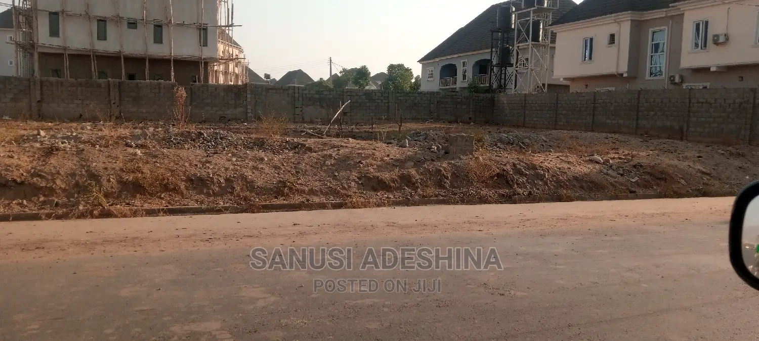Commercial Land / Hospital With C of O Paper