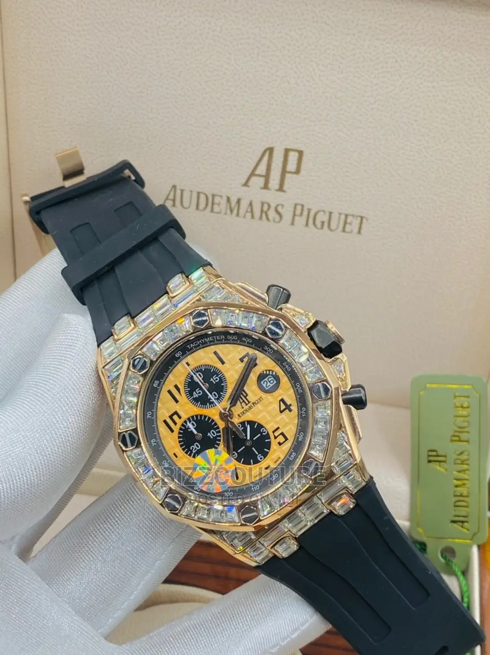 Original HUBLOT Rubber Strap Band Watch Available in Store