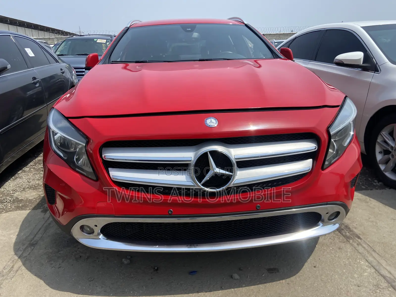 Mercedes-Benz GLA-Class 2016 Red