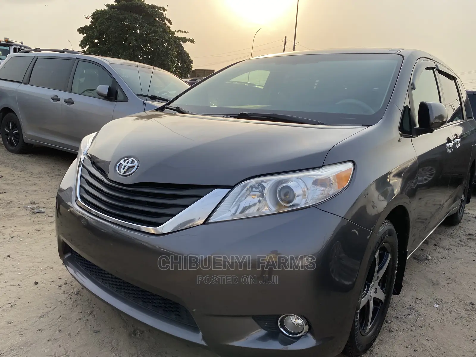 Toyota Sienna LE 8 Passenger 2012 Gray