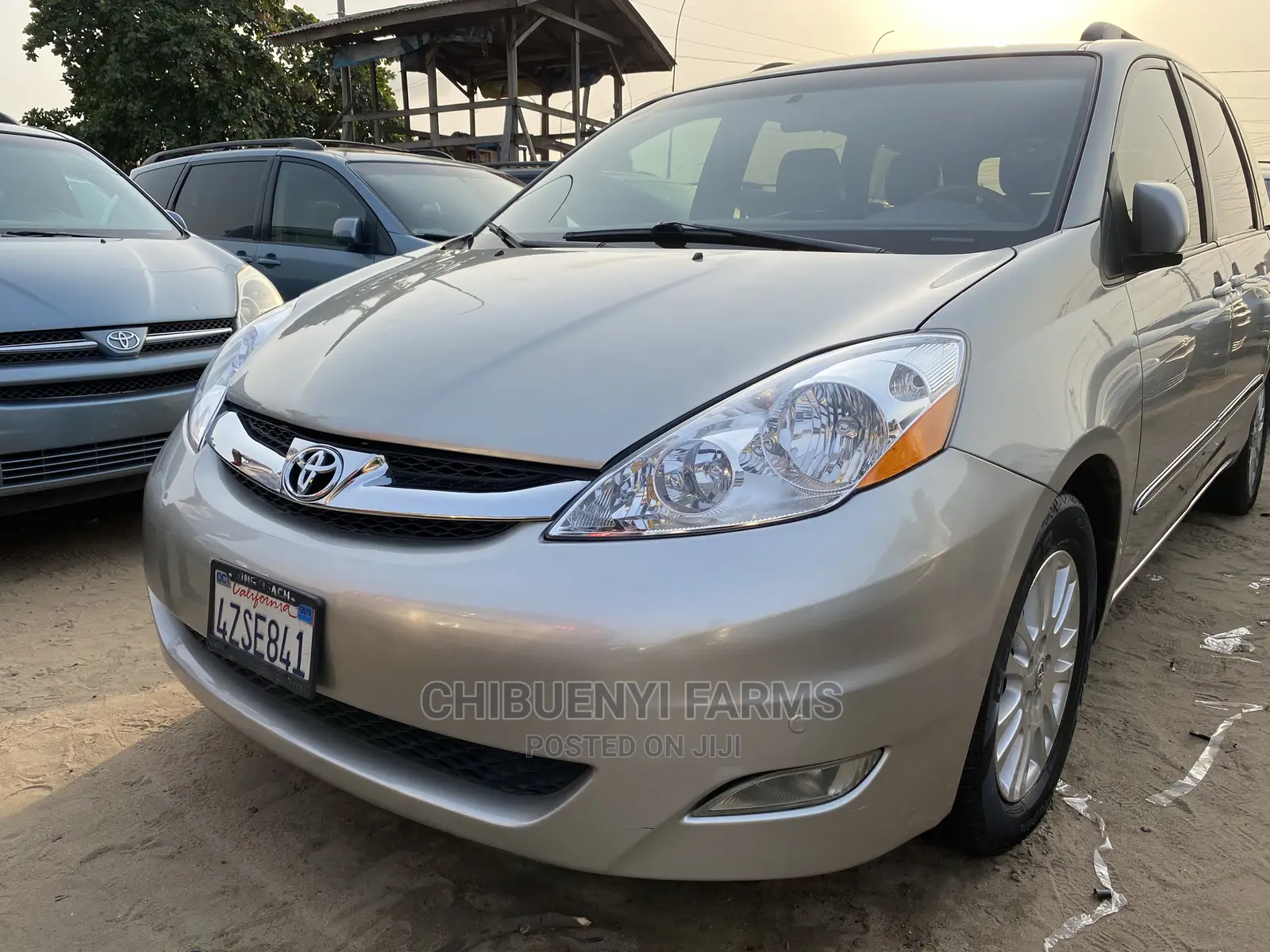 Toyota Sienna 2008 Gold