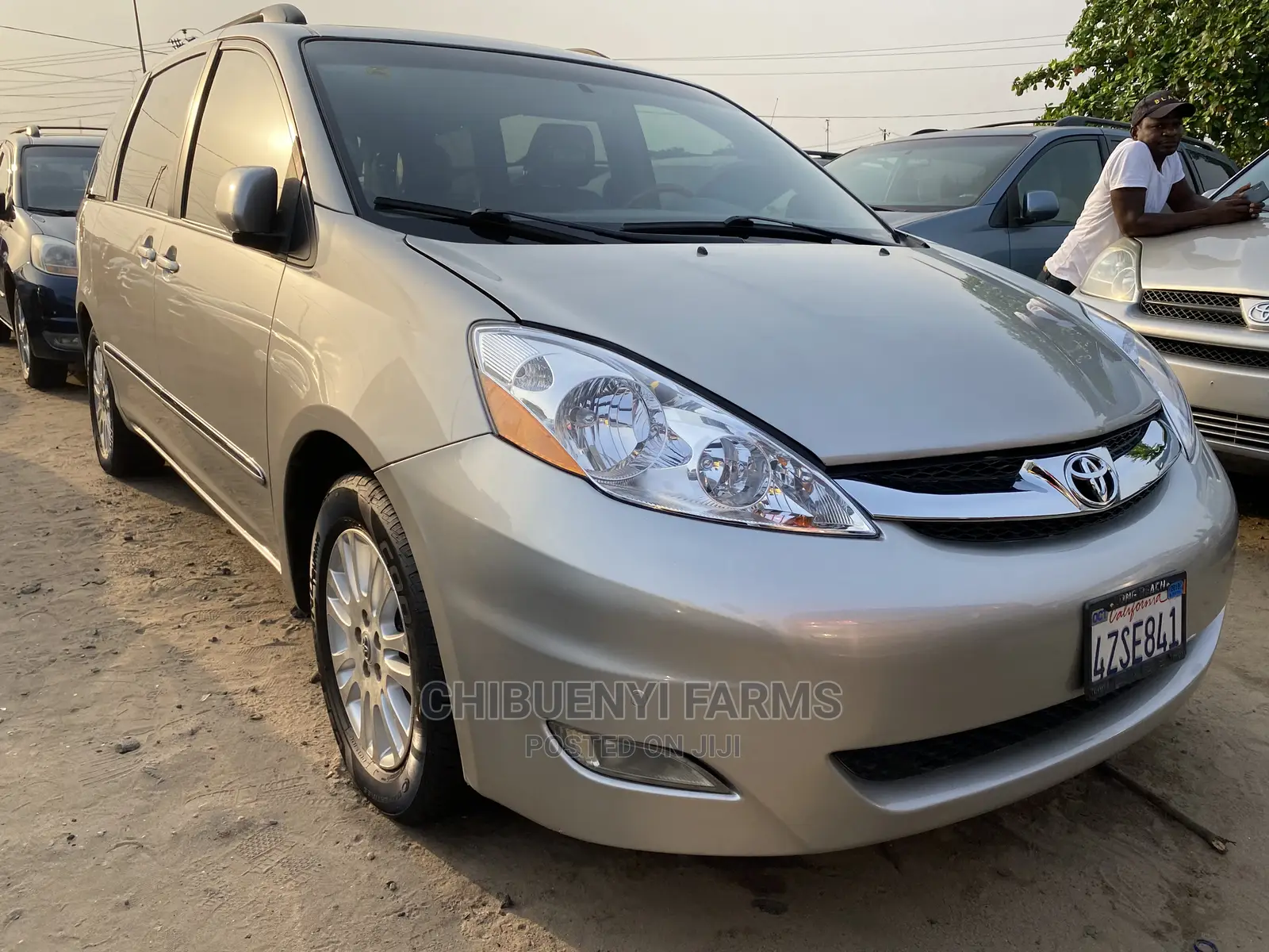 Toyota Sienna 2008 Gold