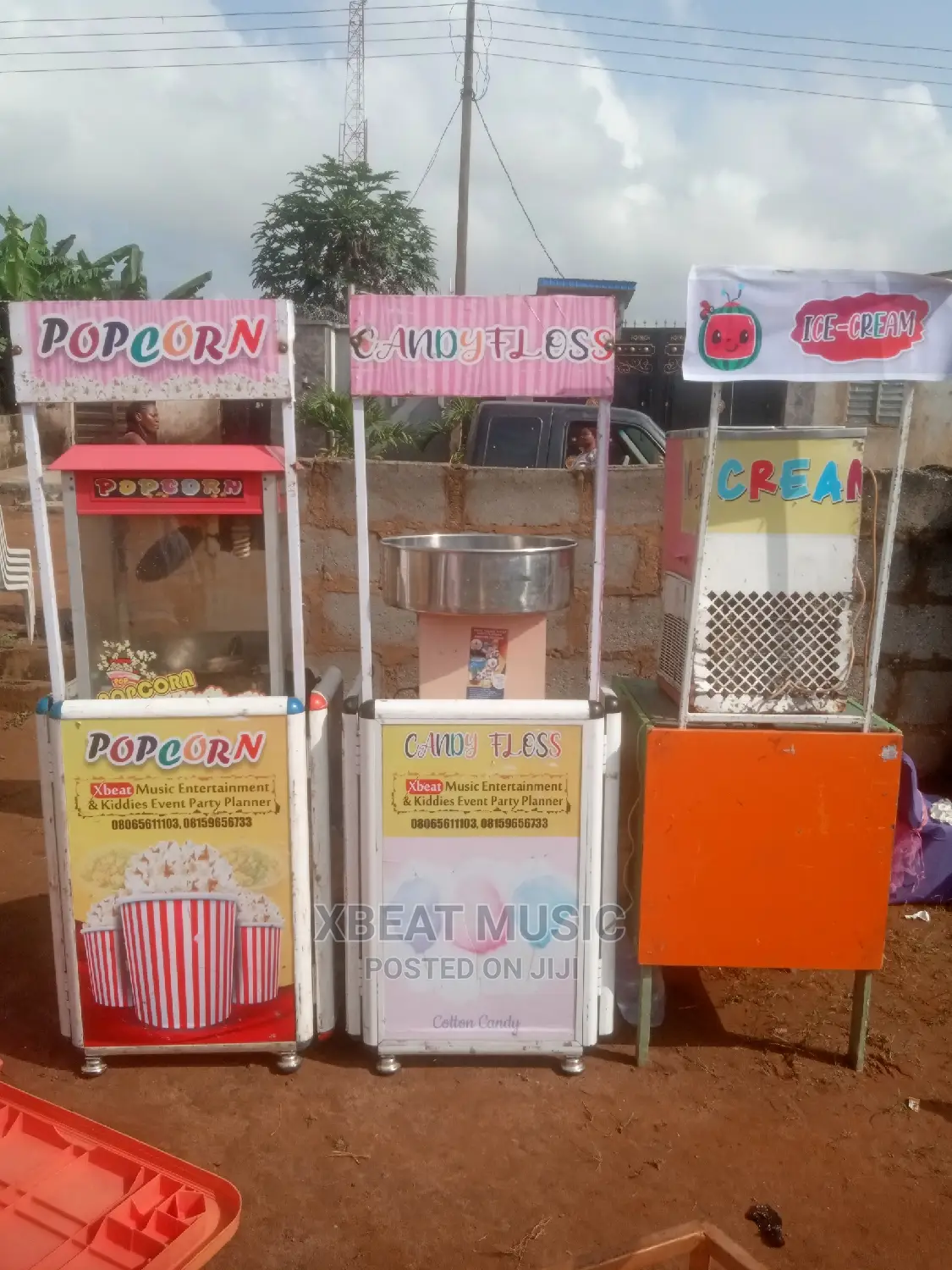 Popcorn, Ice Cream and Candy Floss With Stand