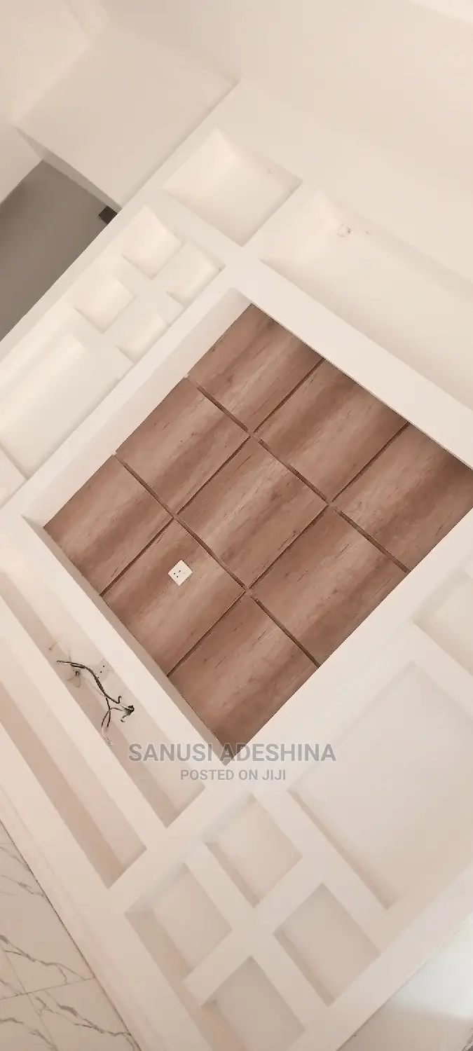 5bdrm Bungalow in Gwarimpa Extension, Gwarinpa for sale