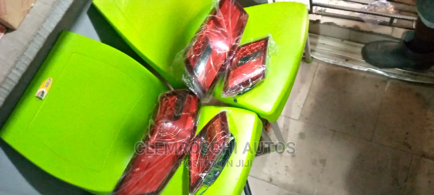 High Quality Certified Complete Rear Light Camry Lexus Face