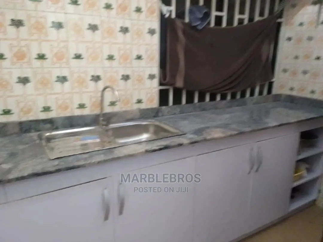 Granite Stone Kitchen Countertop Finishing MB