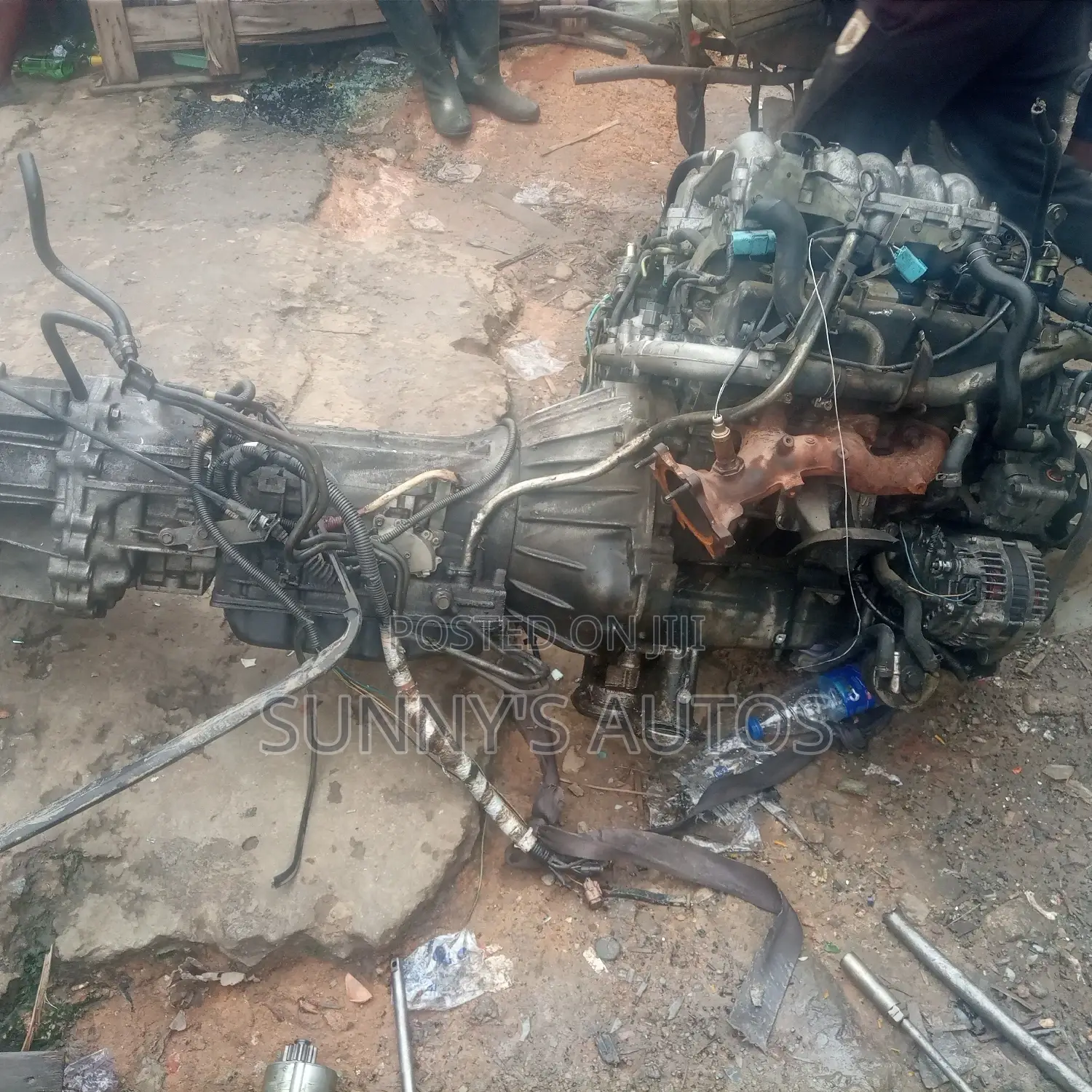 Nissan Pathfinder Engine And Transmission 2002.