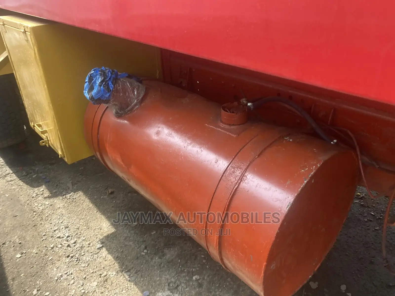 Mercedes Benz Water Tanker