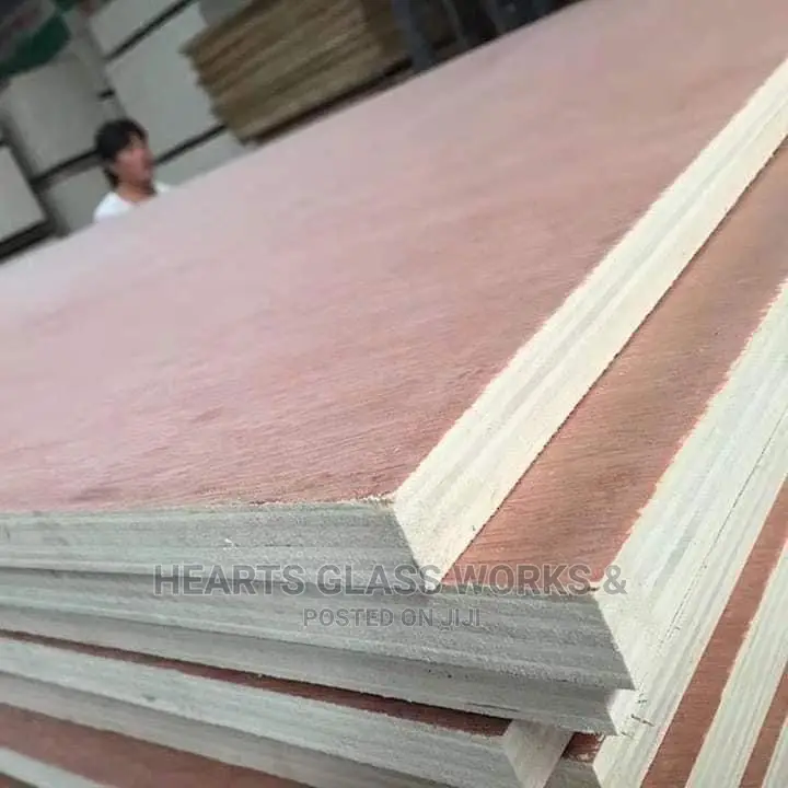 17mm Mahogany Surface Plywood