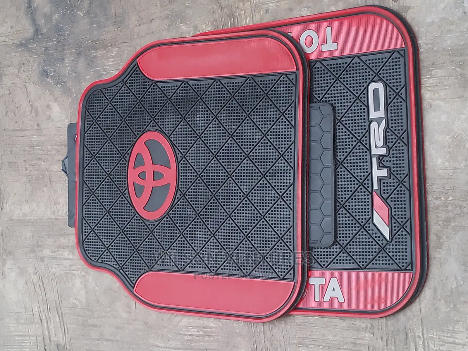 5 Pieces Costumize Toyota Floor Mat