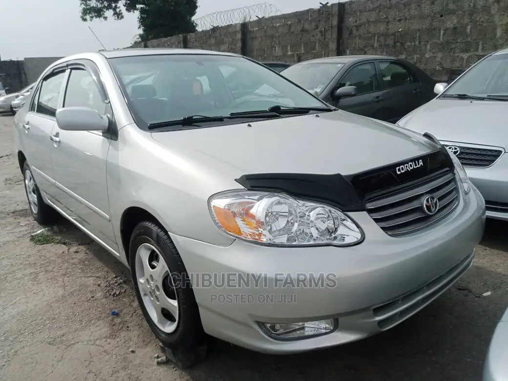Toyota Corolla LE 2005 Silver