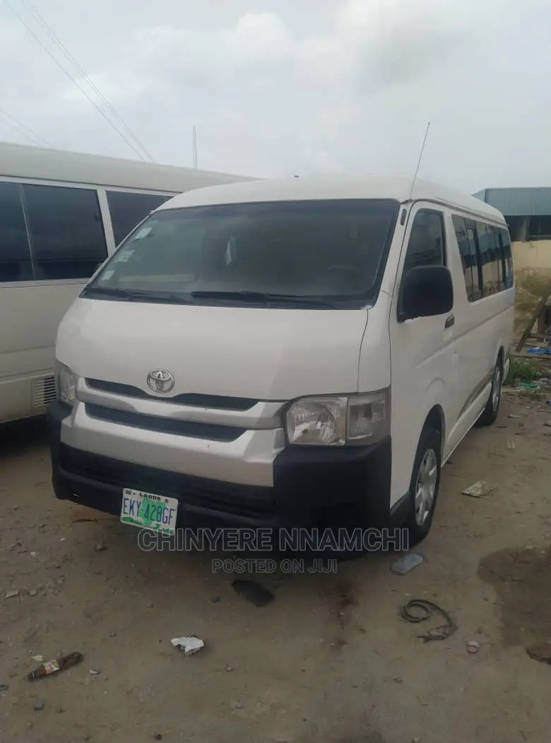 Hammer 3 Hiace Bus for Immediate Rent