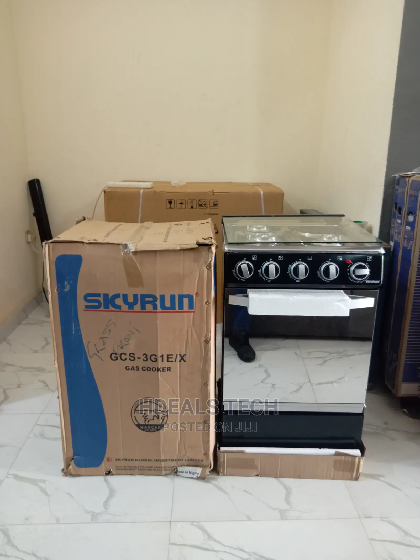 Quality Skyrun Electric/Gas Cooker, GCS-3G1E/X.