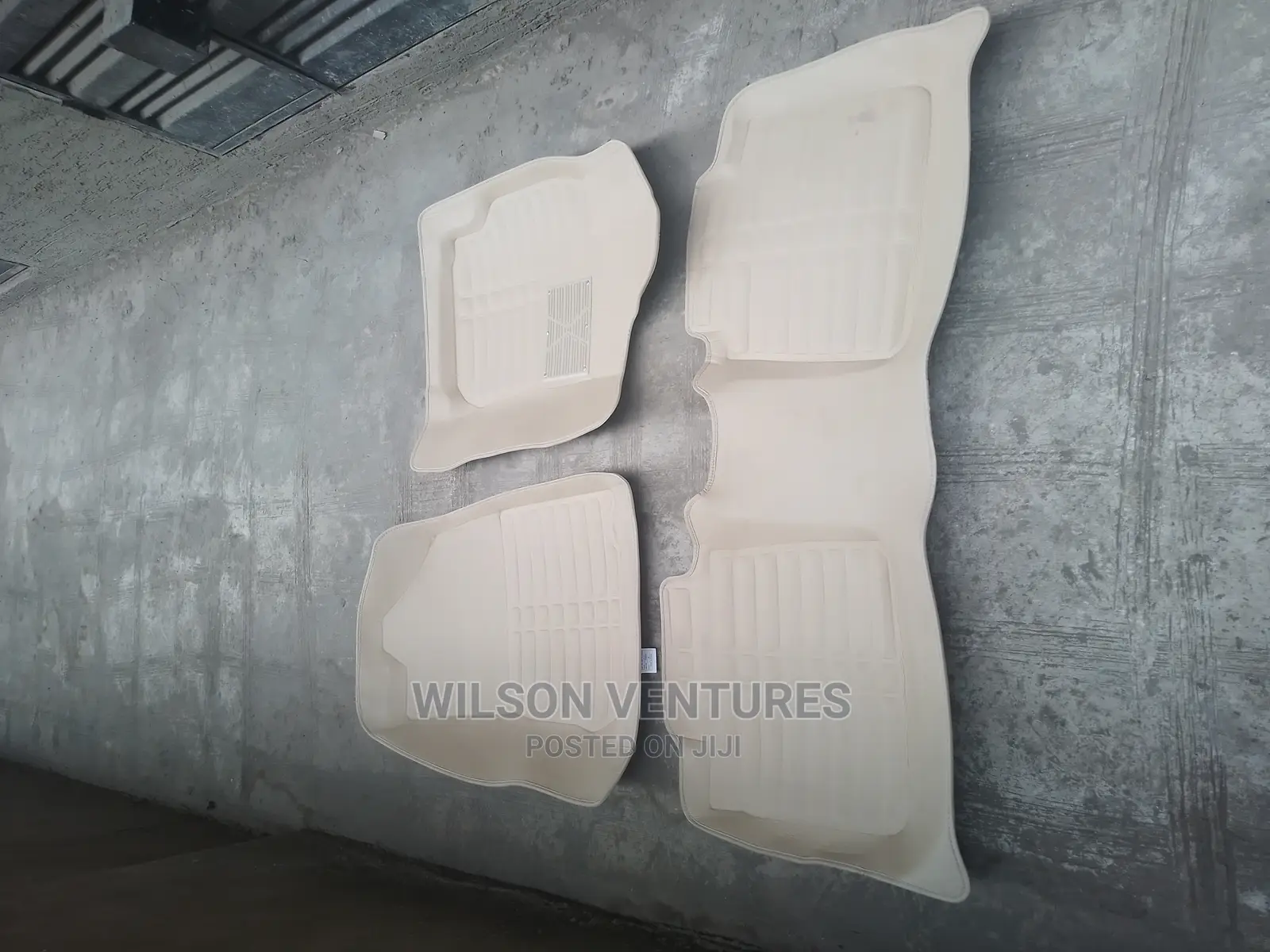 Toyota Camry 2007-2011 Car Floor Mat- Cream Color