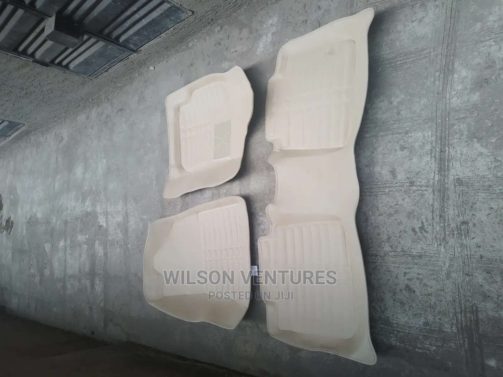 Toyota Camry 2007-2011 Car Floor Mat- Cream Color
