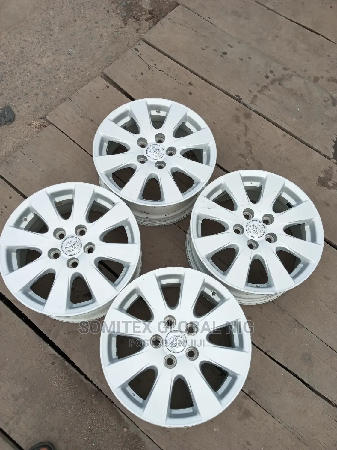 16inch Alloyed Rim Camry!
