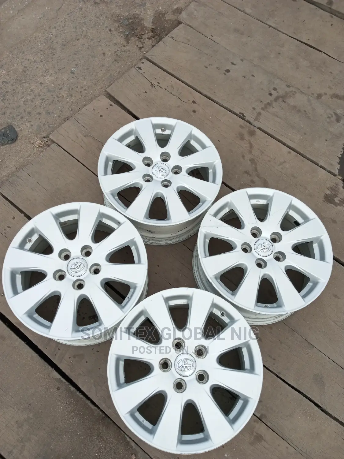 16inch Alloyed Rim Camry!