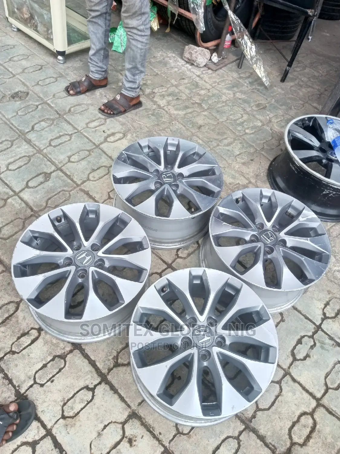 17 Alloyed Rim Honda!