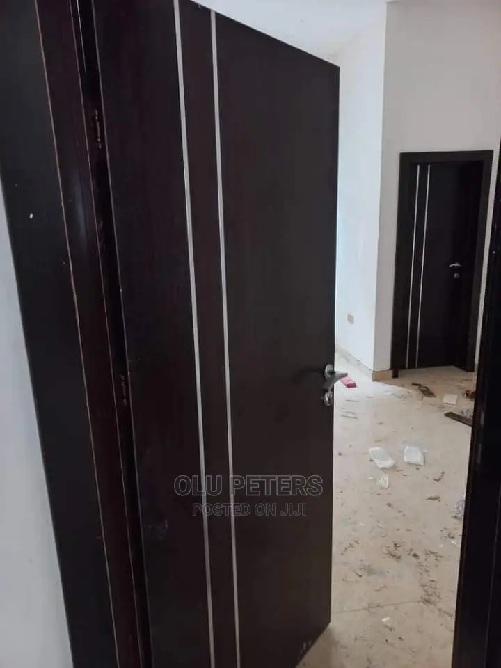 Internal Room Door for Room
