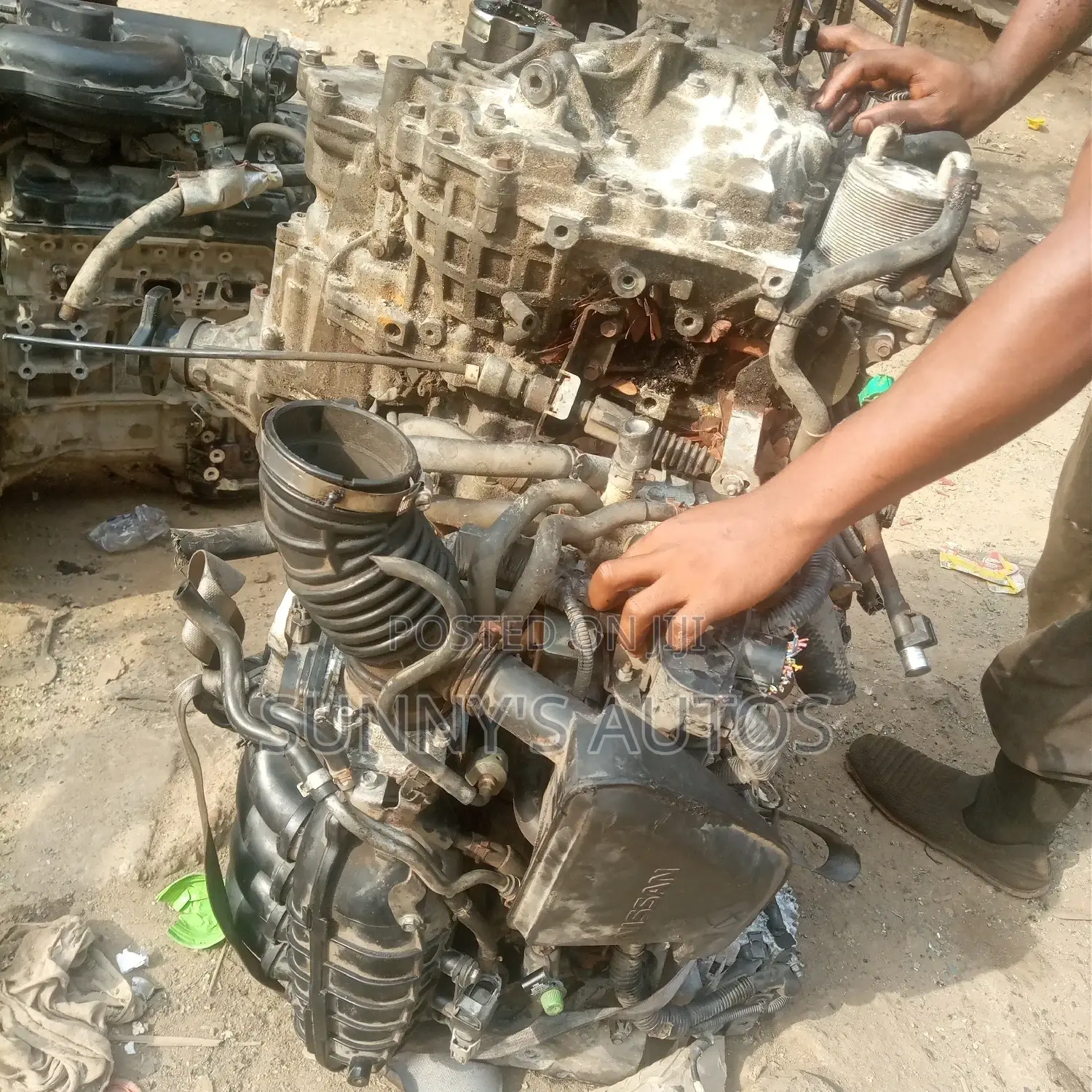 Nissan Xtrail Engine and Transmission.