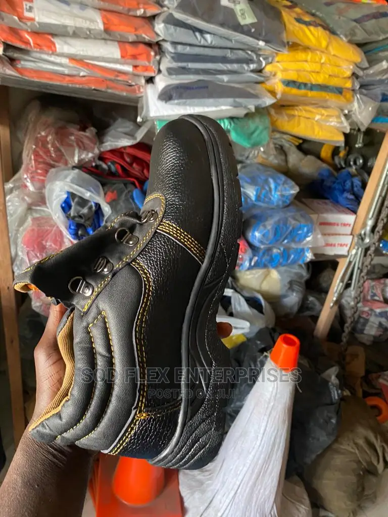 Armstrong Safety Shoe