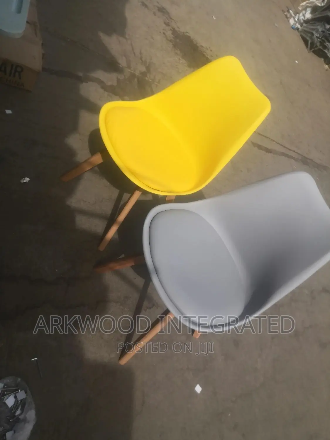 Dining Chair/Restaurant Chair