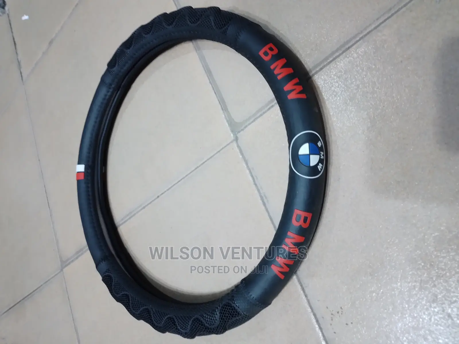 Costumize BMW Steering Wheel Cover