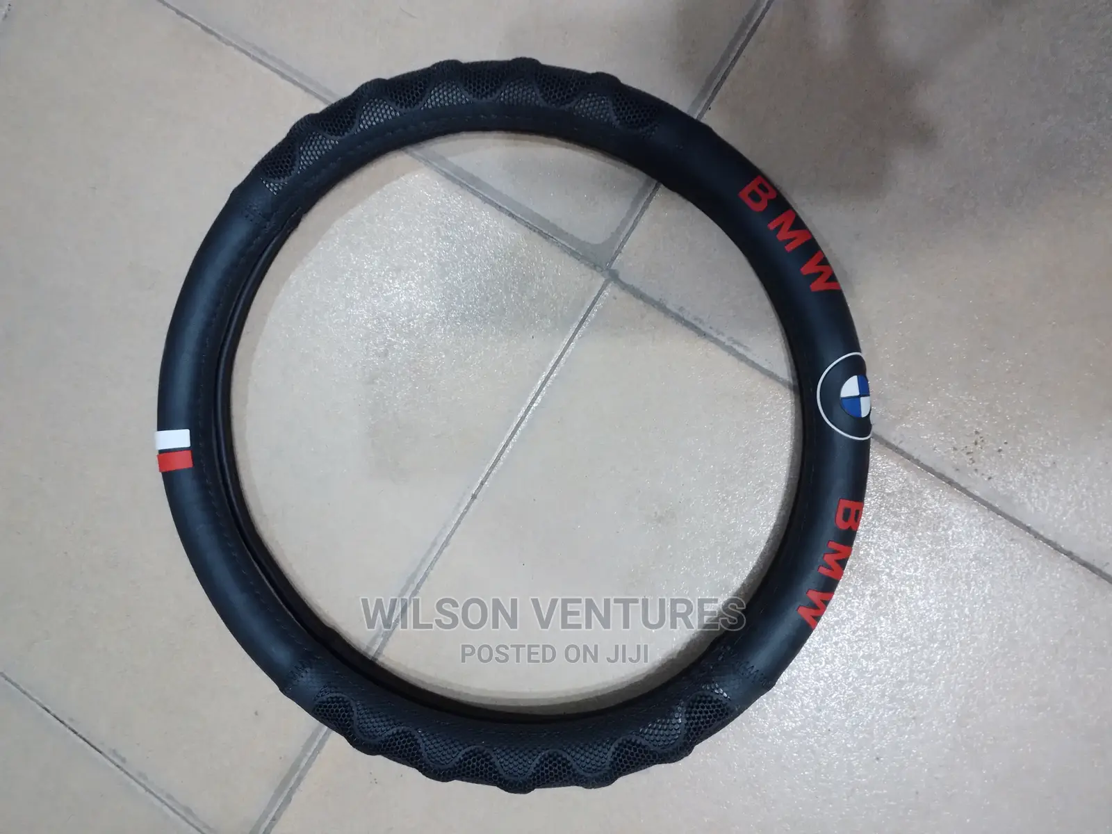 Costumize BMW Steering Wheel Cover