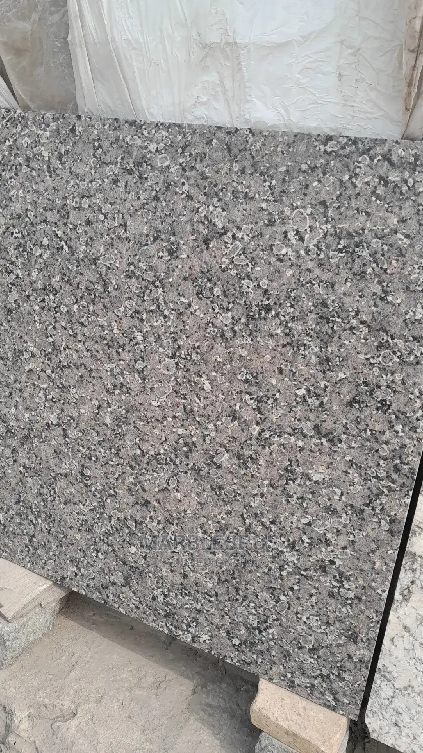 Quality Granite Stone 90*90*20 MB