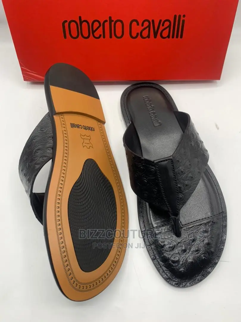 Original Itailan ROBERTO CAVALLI Slipper Available in Store