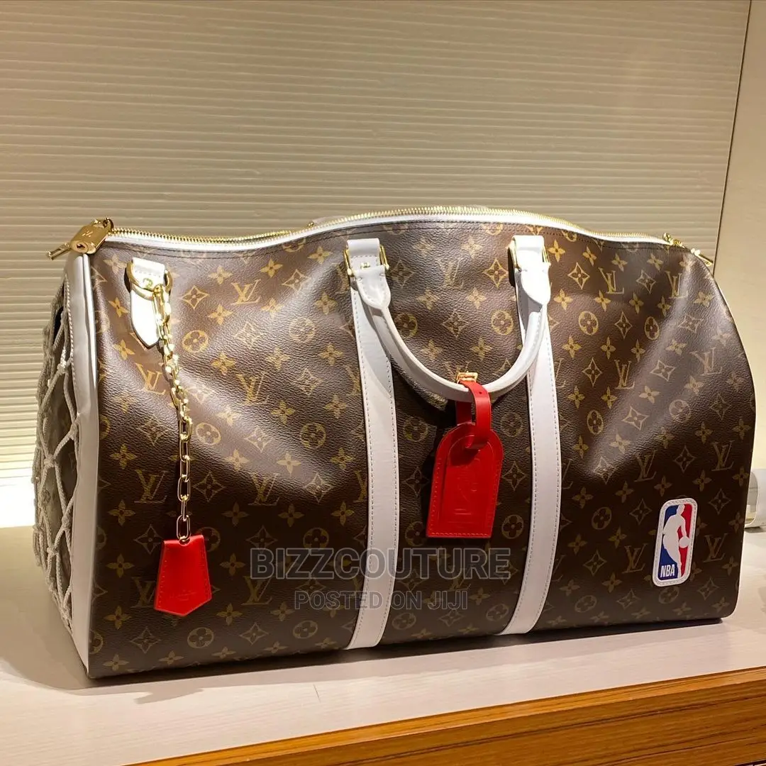 Original LOUIS VUITTON Handbags Available in Store