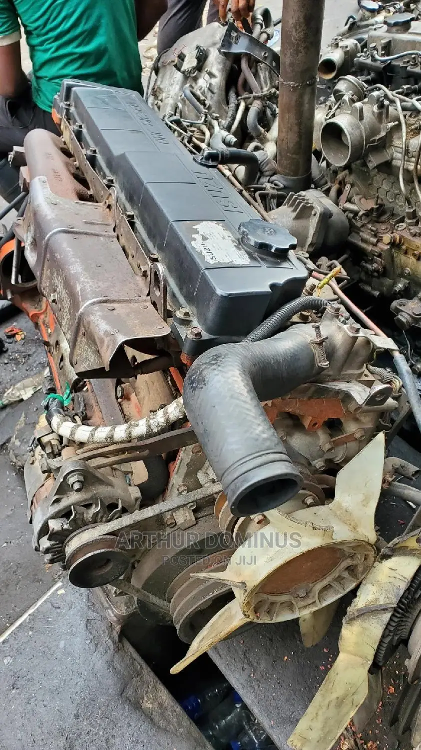 Isuzu Forward 6hh1 Diesel Engine