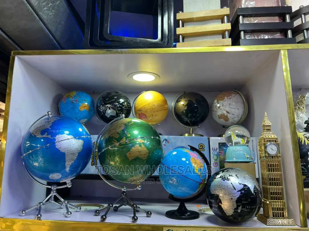 World Globe Deco
