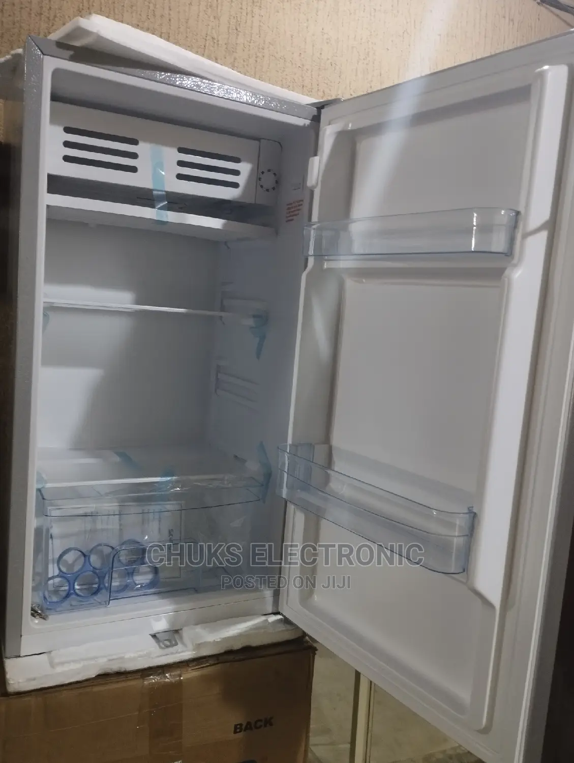 Skyrun Table Top Fridge