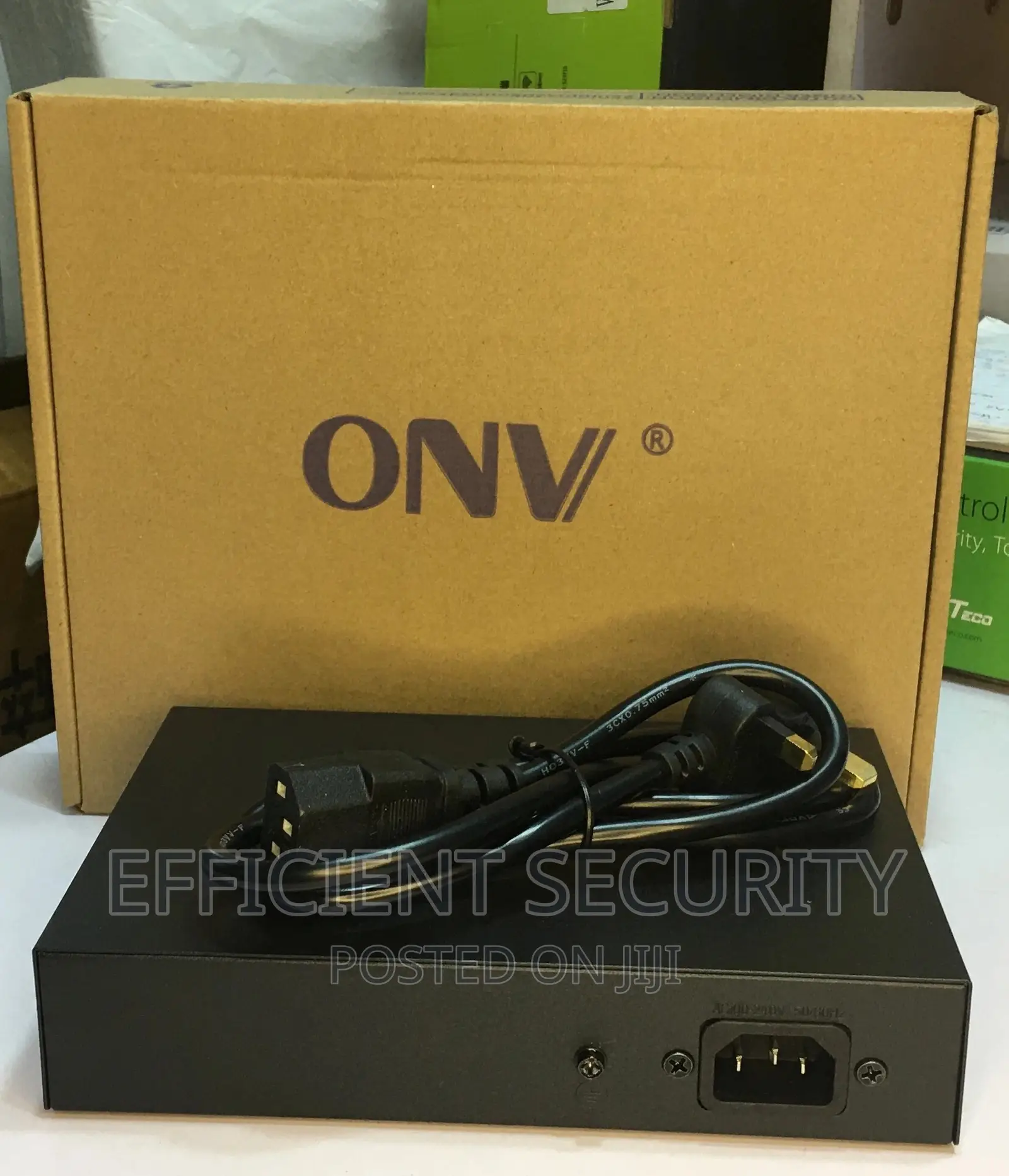 ONV 8-Port Poe Switch With 2 Uplink Port