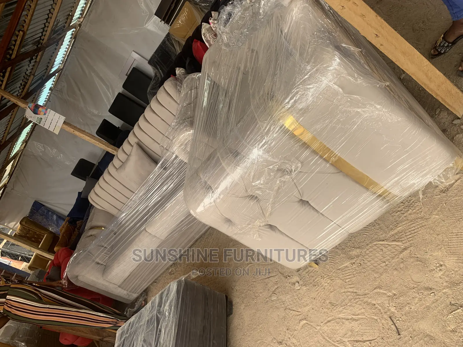 Modern Sofa Set