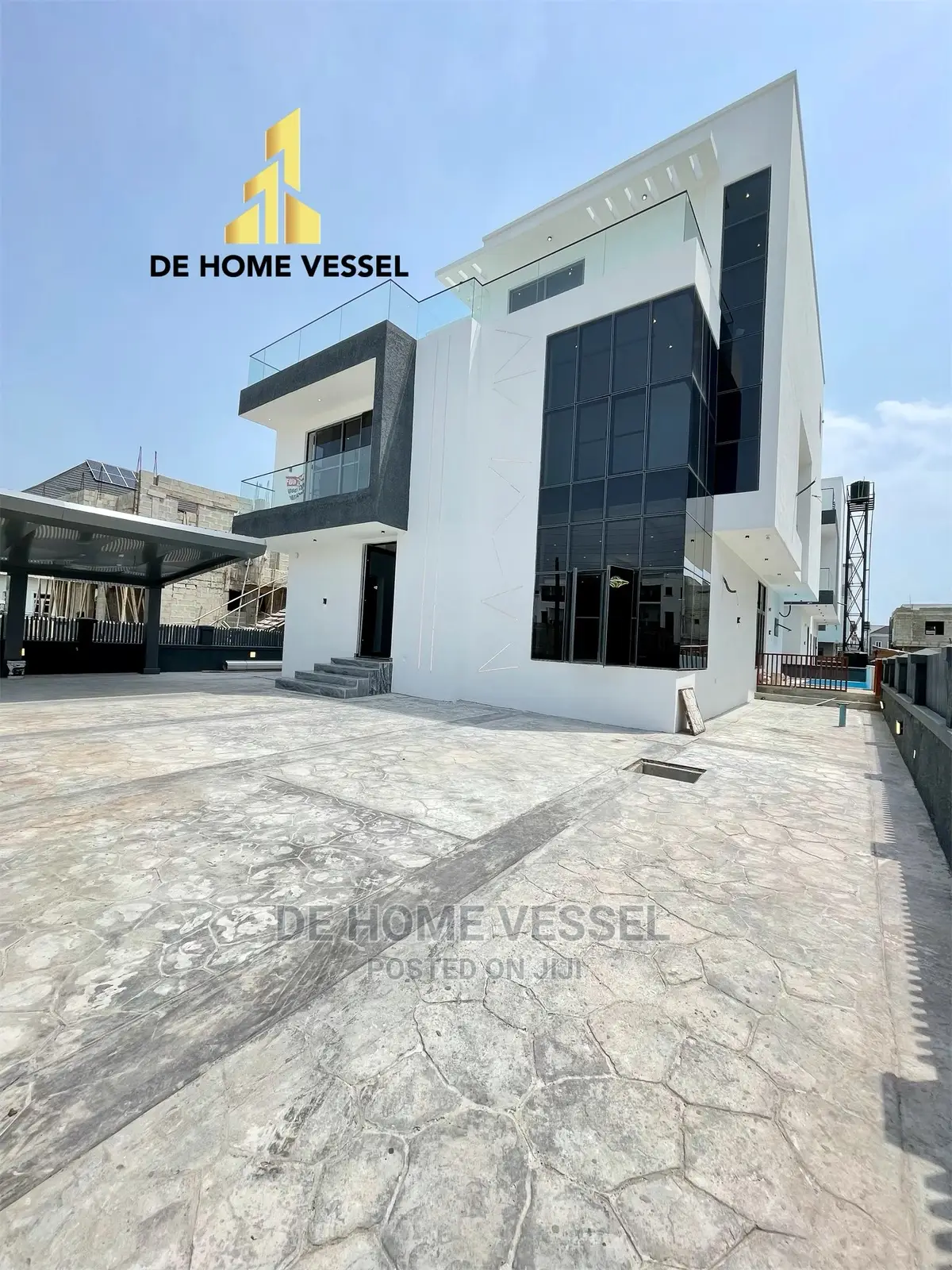 5bdrm Duplex in Osapa London for Sale