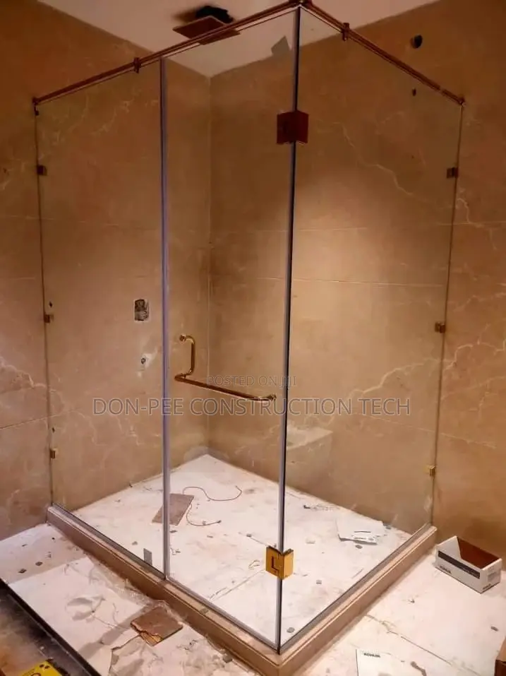 Shower Cubicle 004