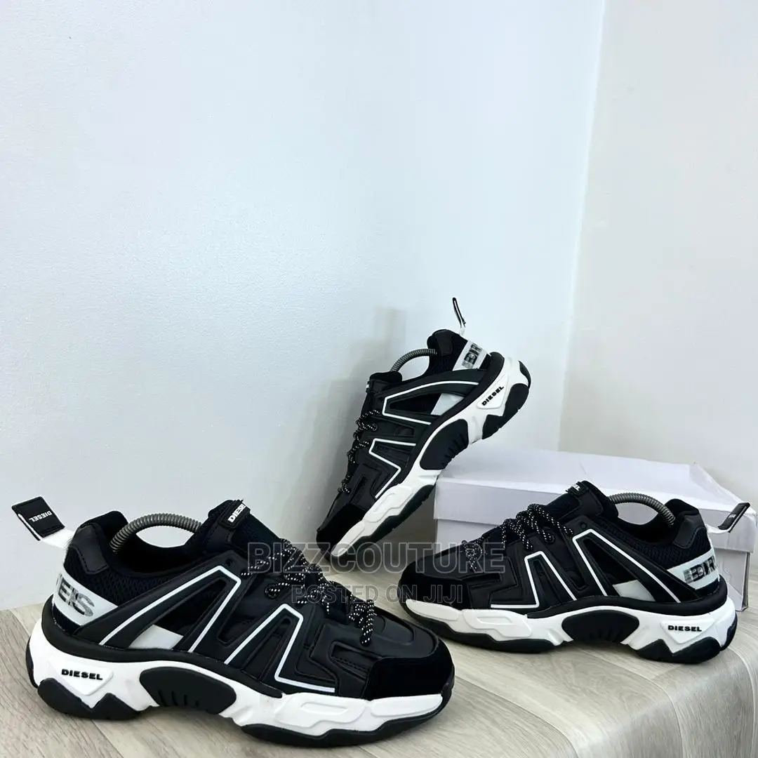 Original DIESEL BRASSES Sneakers Available in Store